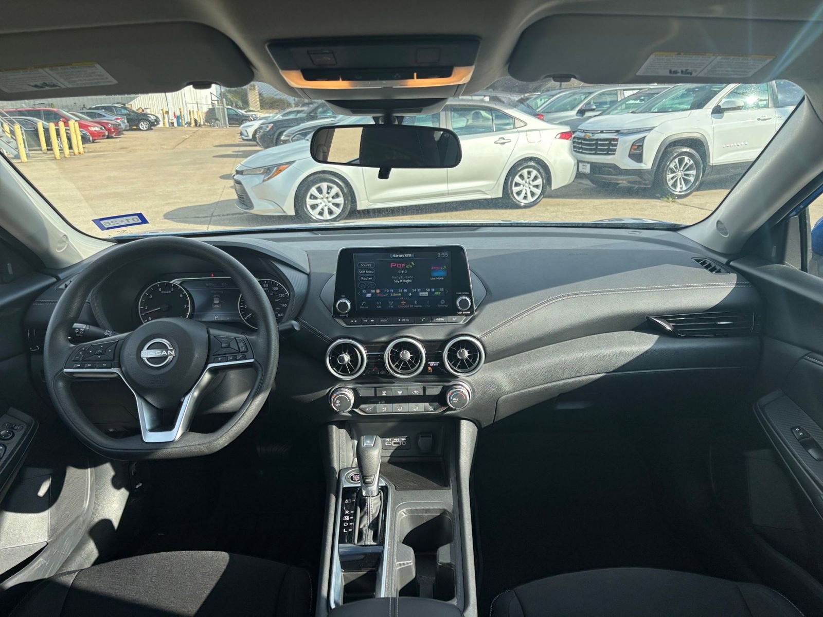 Thumbnail: 2025 Nissan Sentra - 31