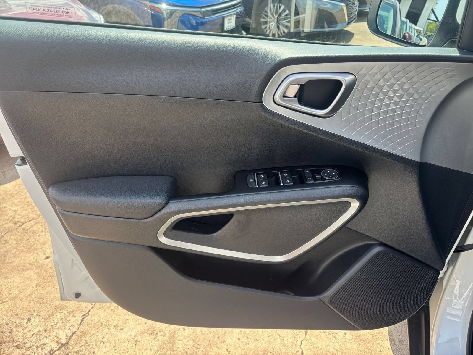 Thumbnail: 2025 Kia Soul - 18