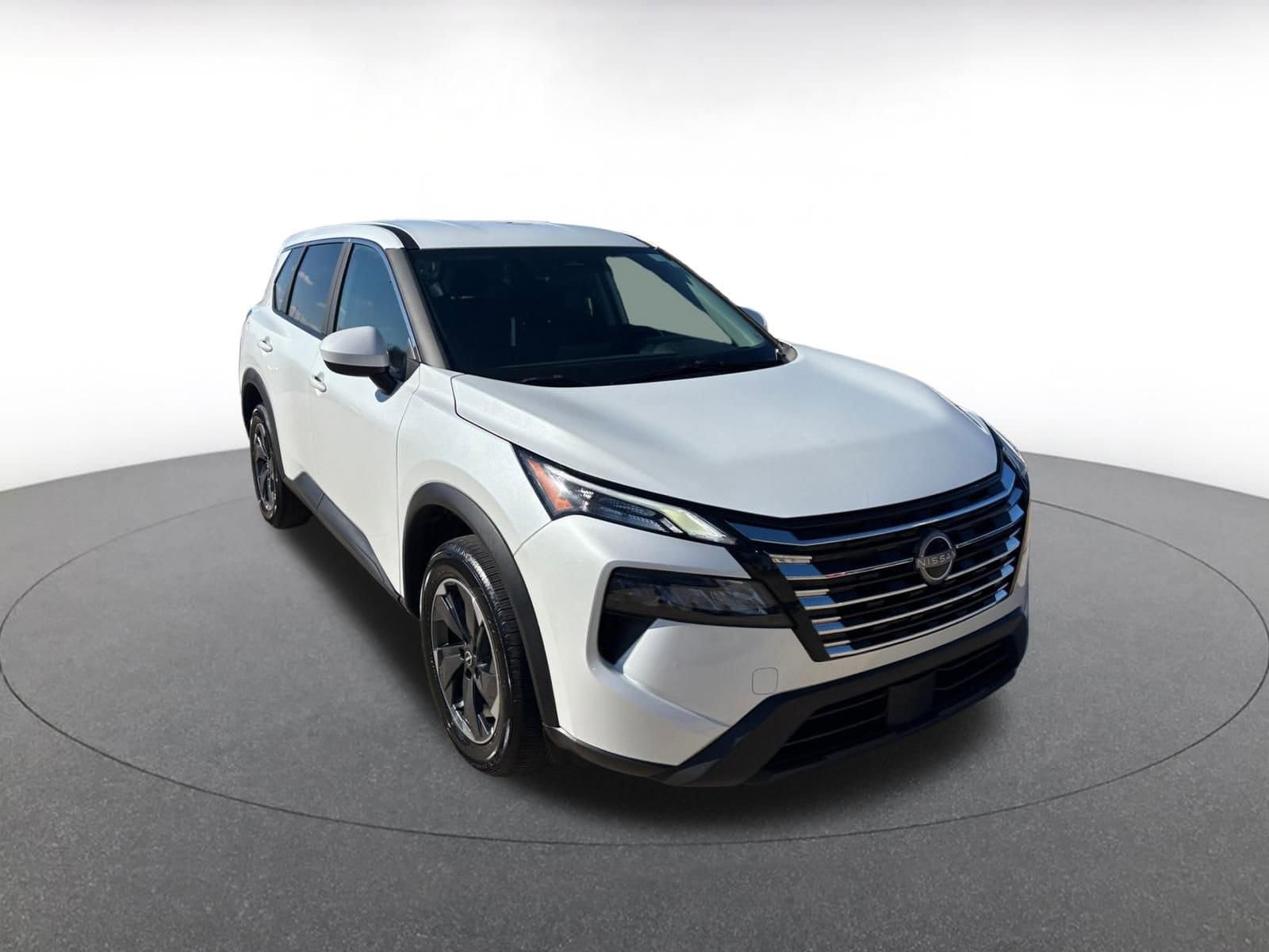 Thumbnail: 2025 Nissan Rogue - 1