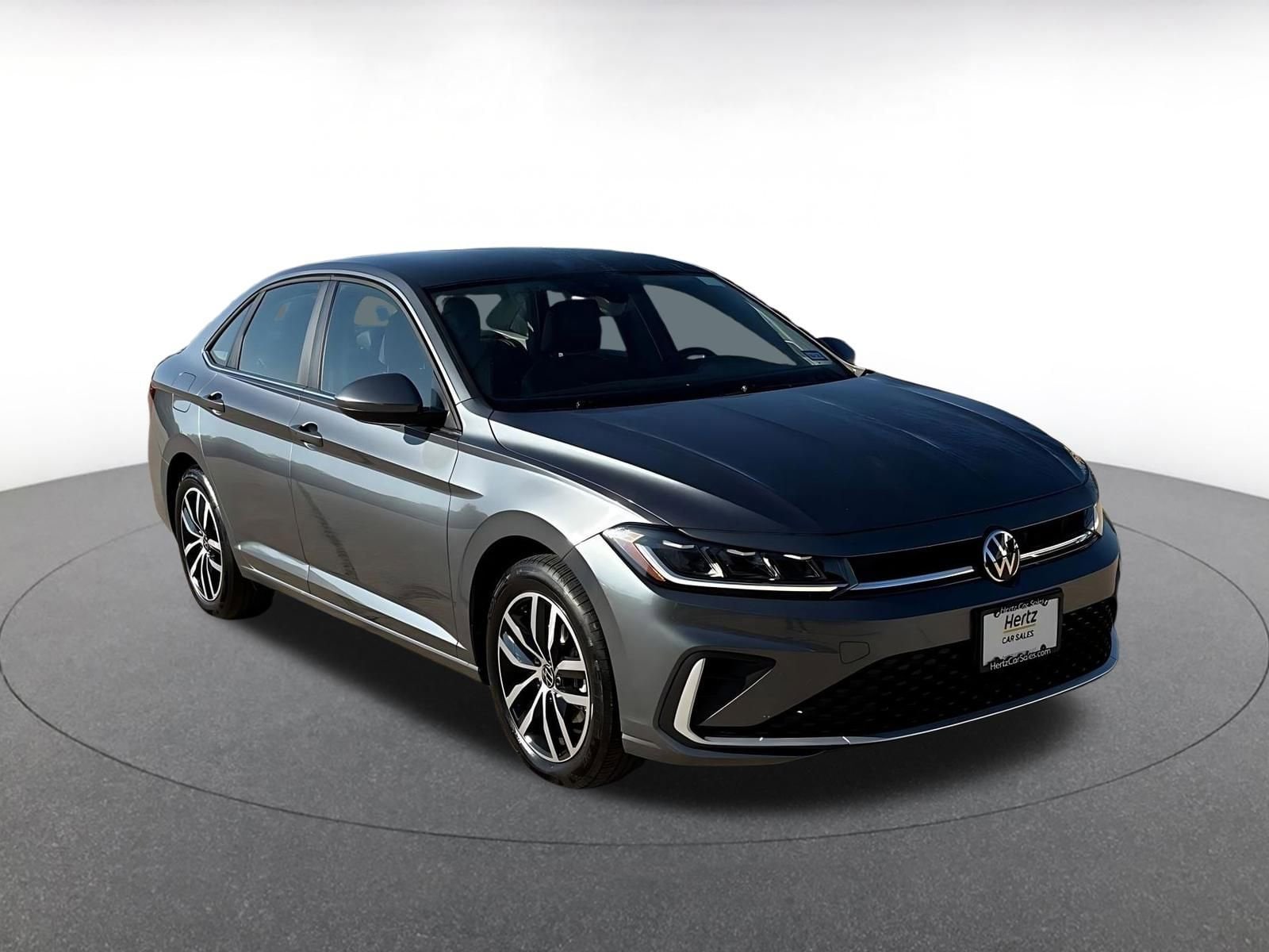 Thumbnail: 2025 Volkswagen Jetta - 1