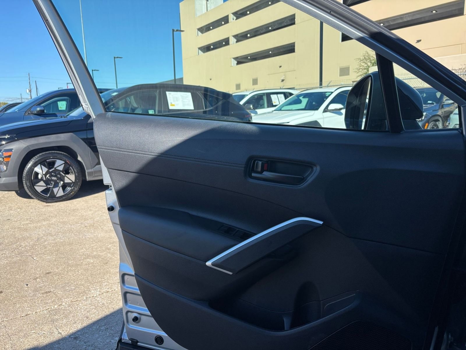 Thumbnail: 2025 Toyota Corolla Cross - 20