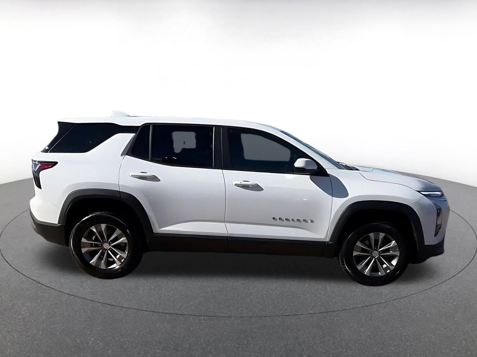 Thumbnail: 2025 Chevrolet Equinox - 15