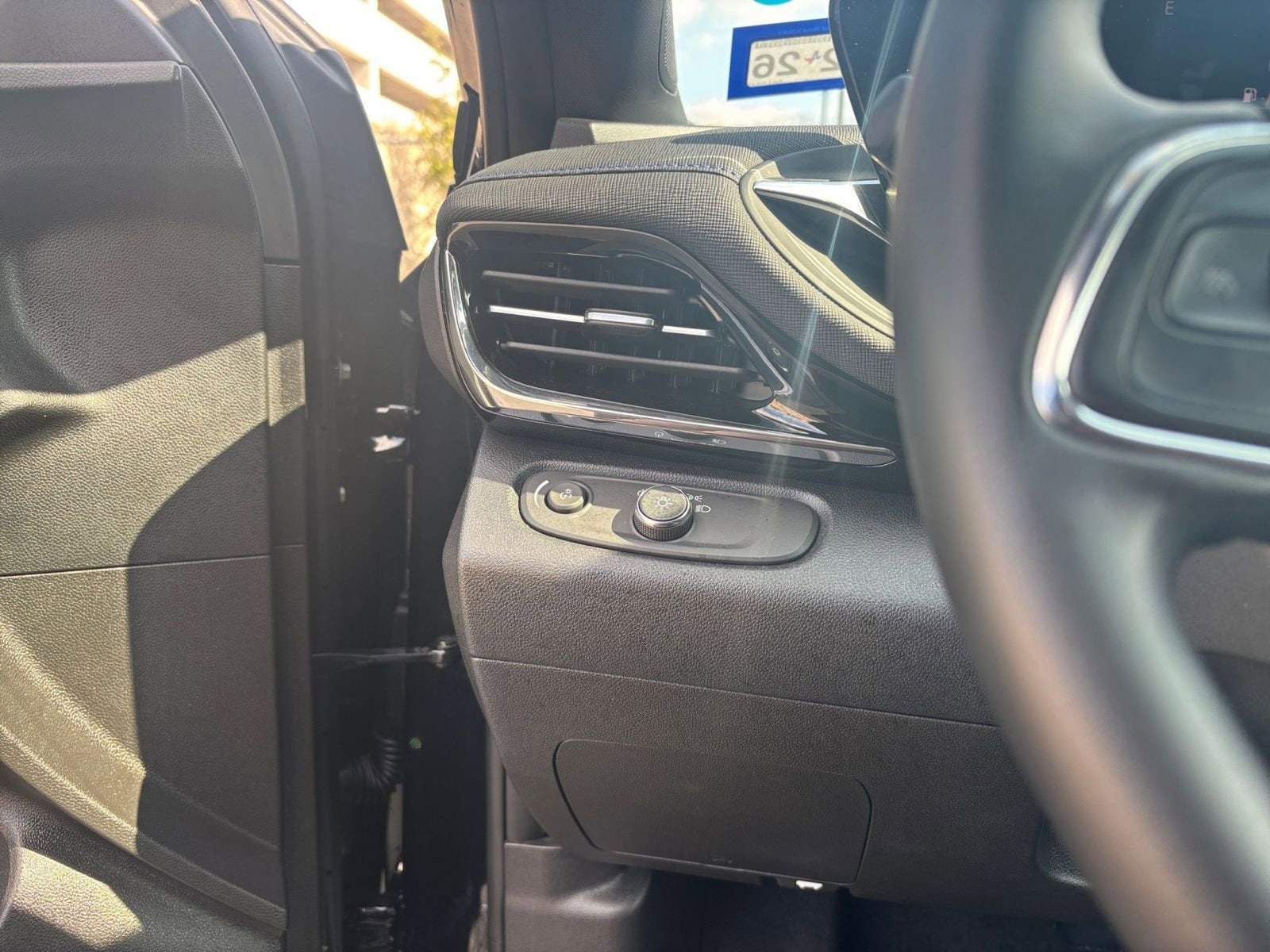 Thumbnail: 2025 Buick Envista - 32