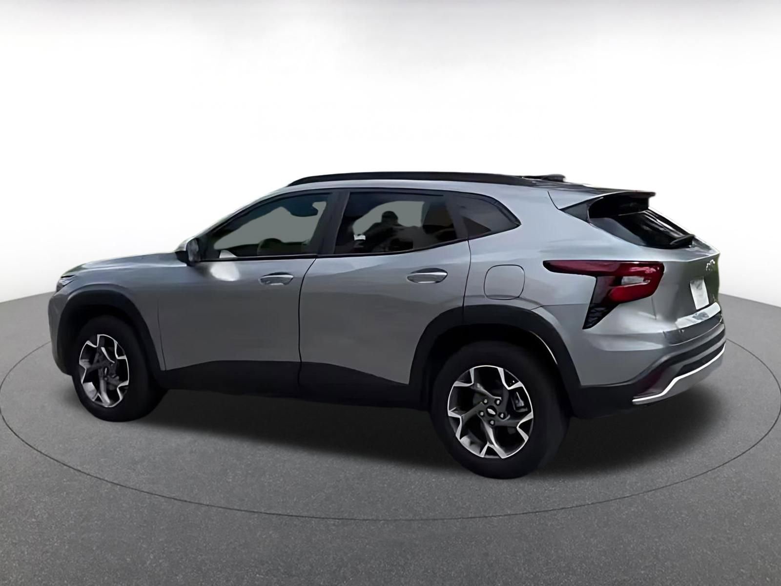 Thumbnail: 2025 Chevrolet Trax - 10