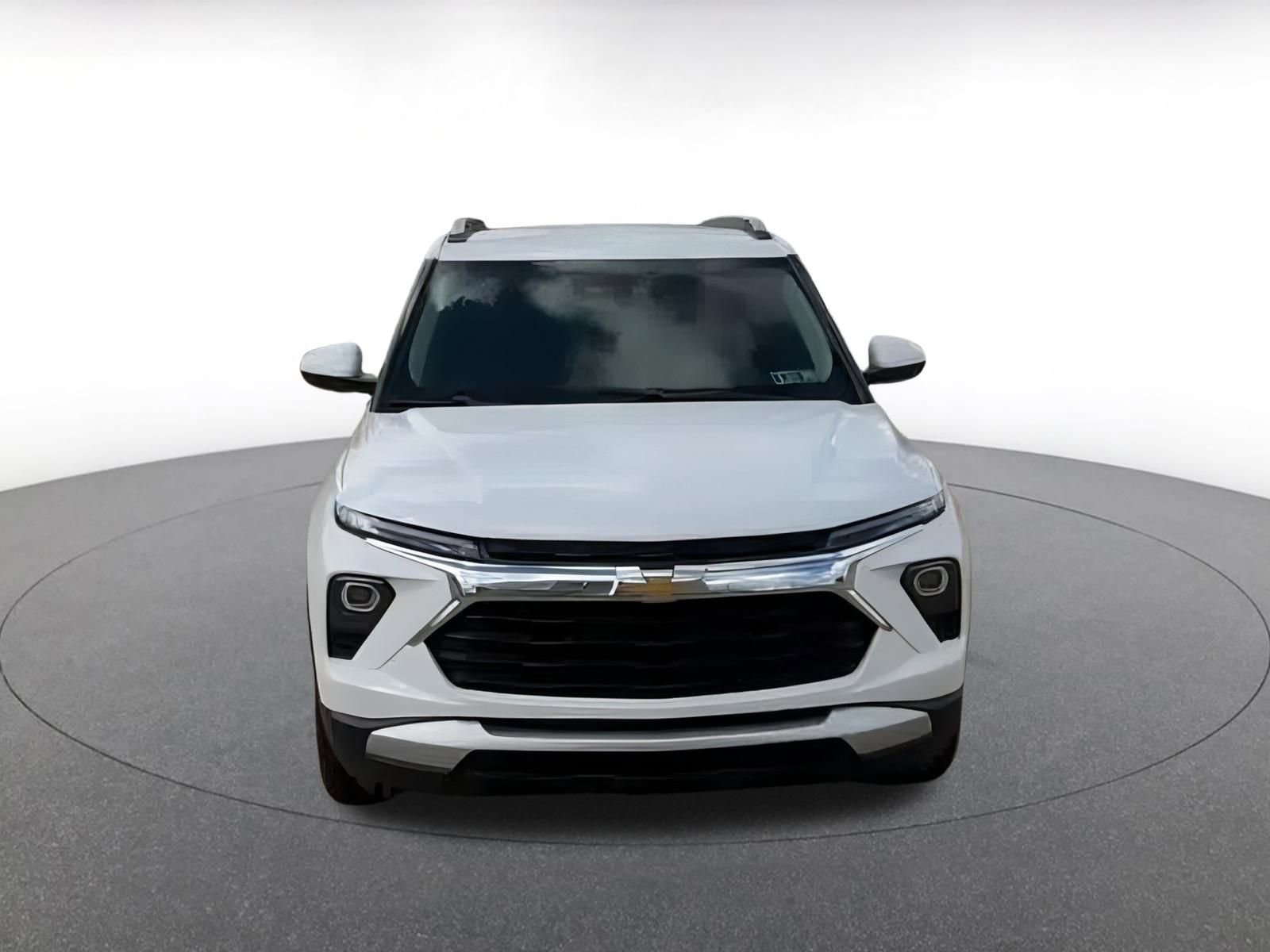 Thumbnail: 2025 Chevrolet TrailBlazer - 2