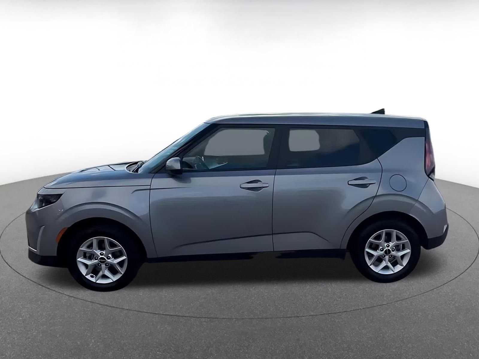 Thumbnail: 2025 Kia Soul - 9