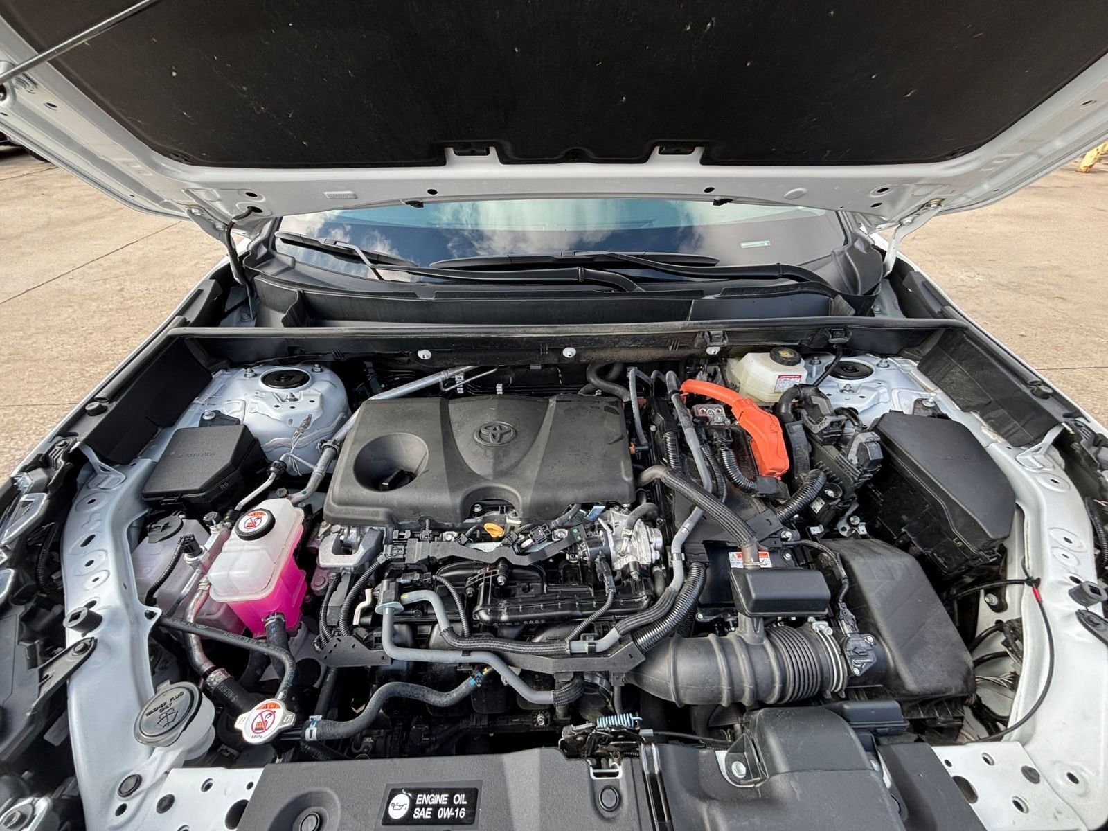 Thumbnail: 2025 Toyota RAV4 - 30