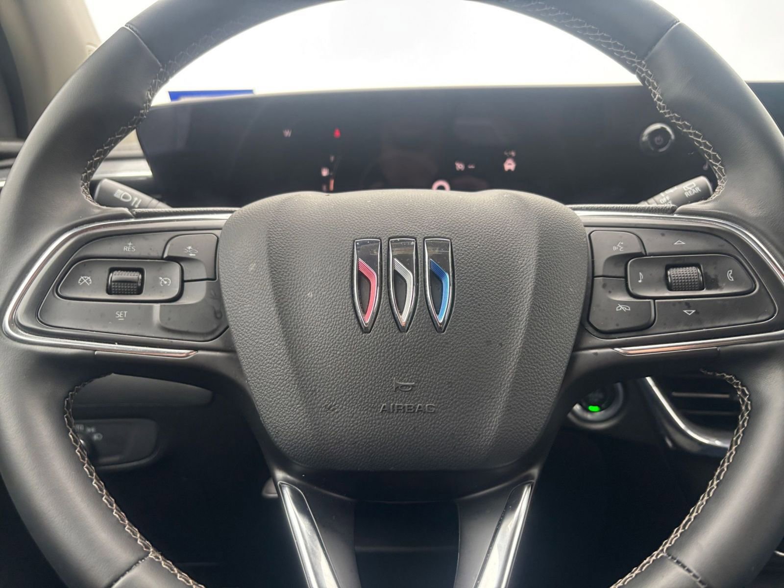 Thumbnail: 2025 Buick Encore GX - 27
