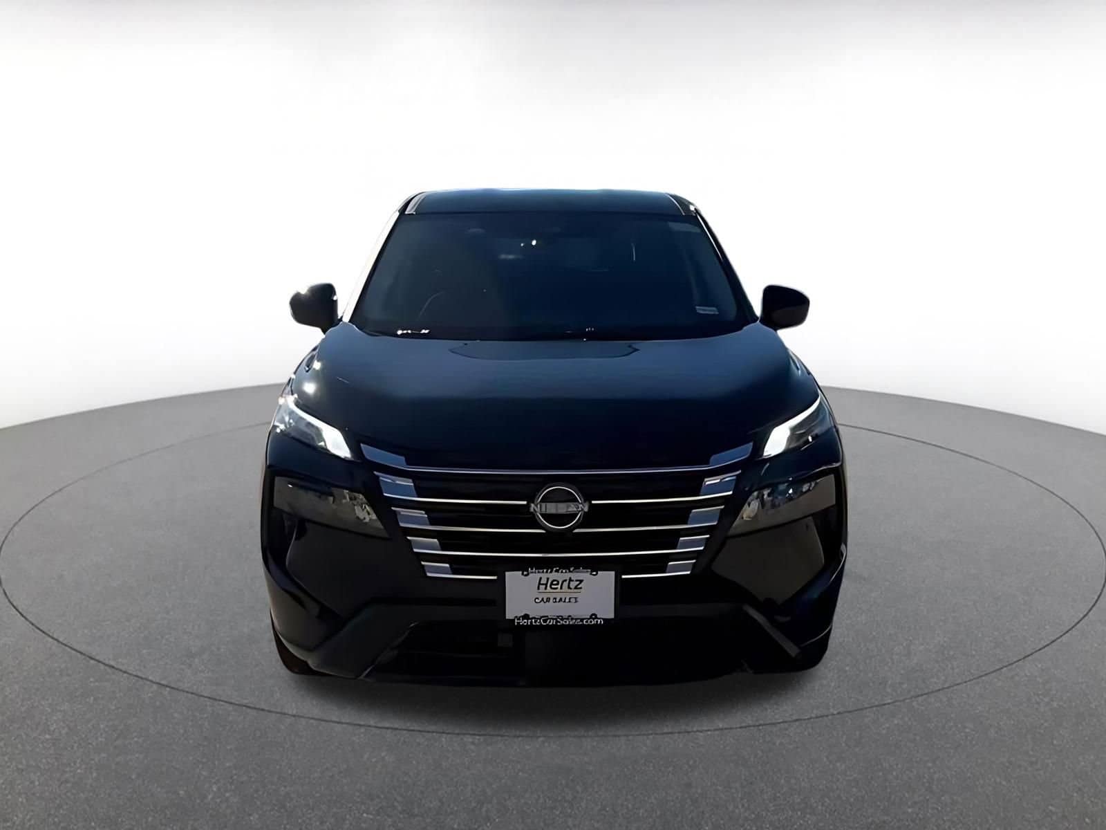 Thumbnail: 2025 Nissan Rogue - 4