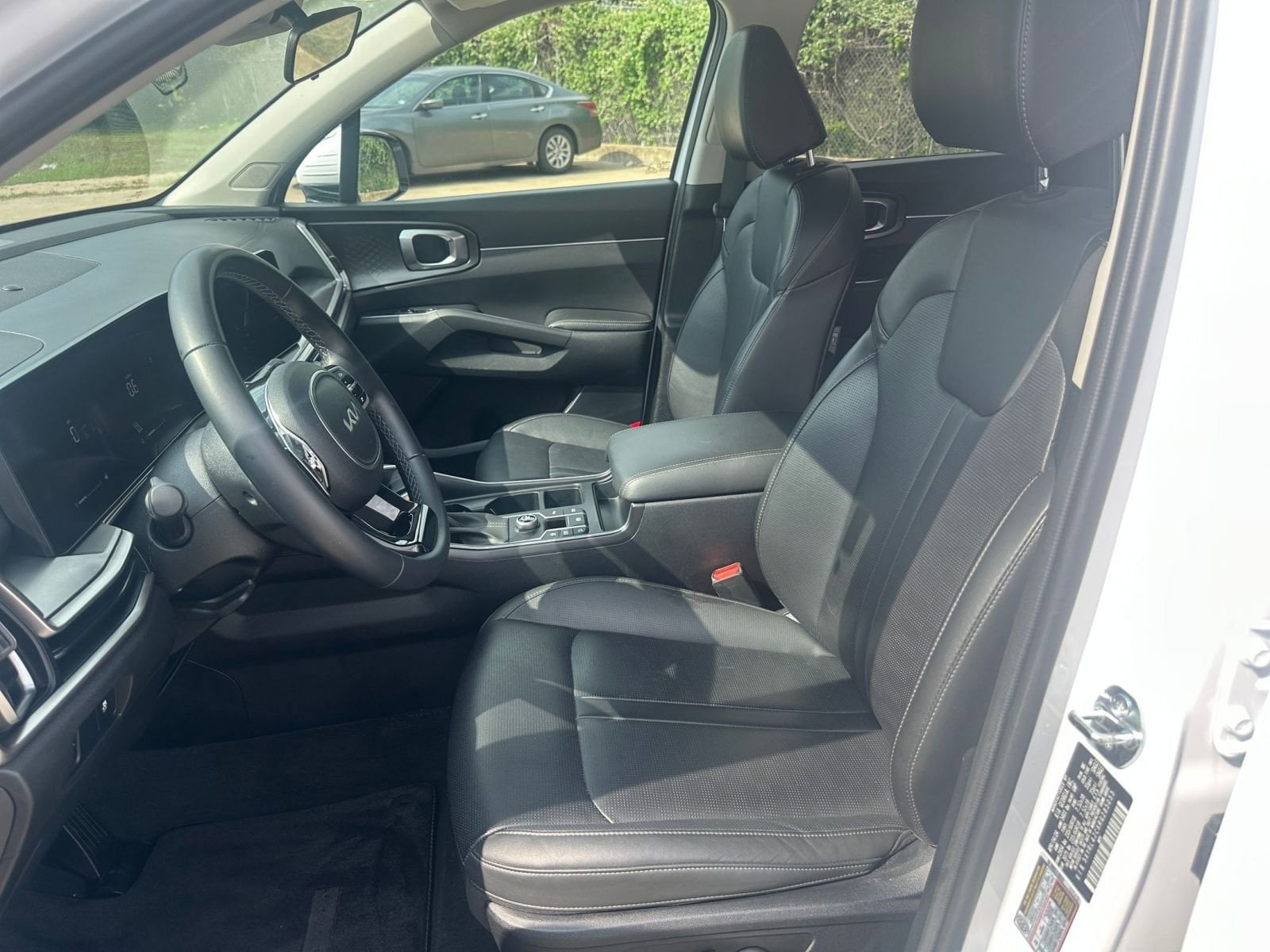 2024 Kia Sorento S 22