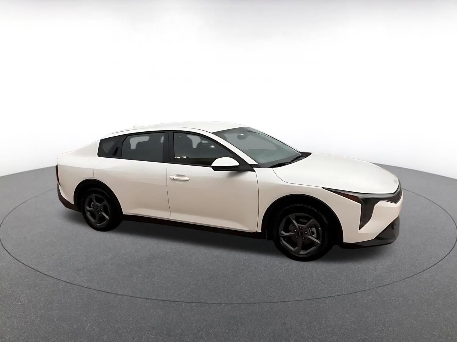 Thumbnail: 2025 Kia K4 - 2