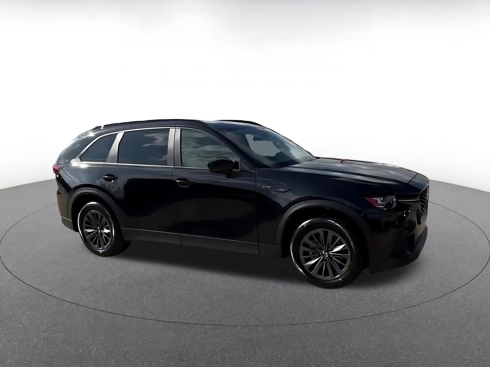 Thumbnail: 2025 Mazda CX-70 - 2