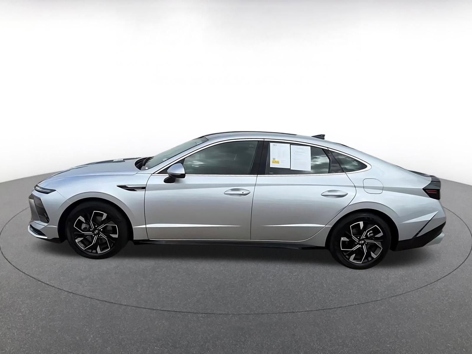 Thumbnail: 2025 Hyundai Sonata - 11