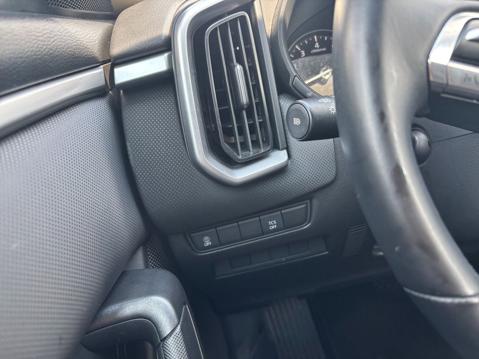 Thumbnail: 2025 Mazda CX-50 - 33