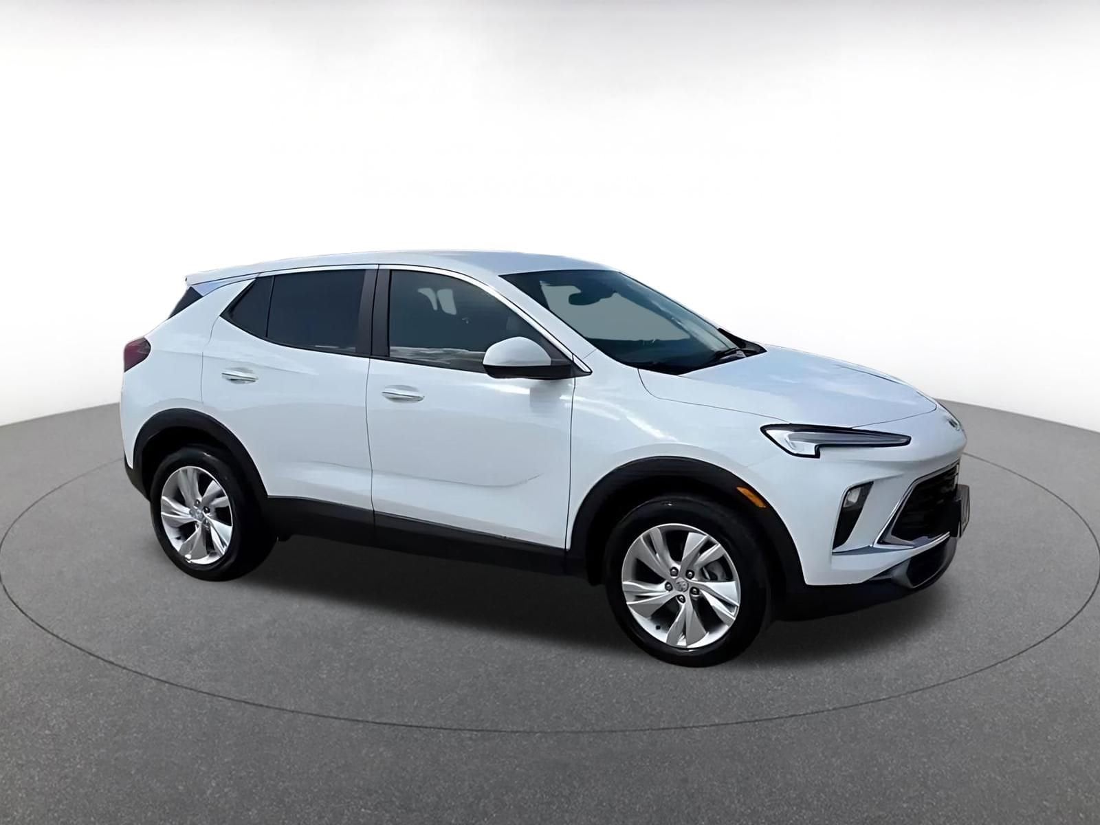 Thumbnail: 2025 Buick Encore GX - 2