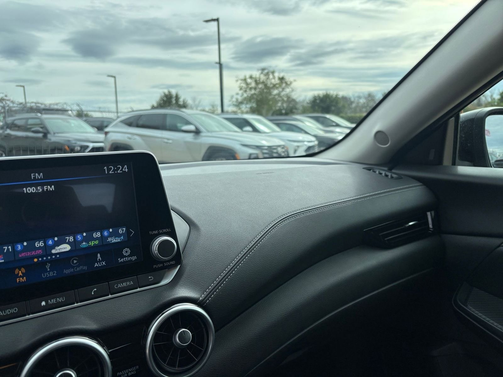 Thumbnail: 2025 Nissan Sentra - 33