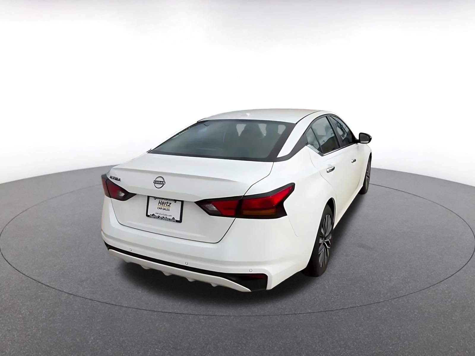 Thumbnail: 2025 Nissan Altima - 14