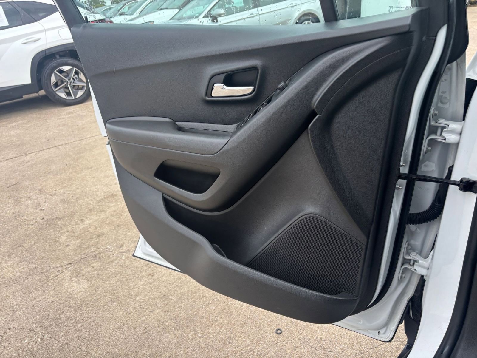 Thumbnail: 2020 Chevrolet Trax - 18