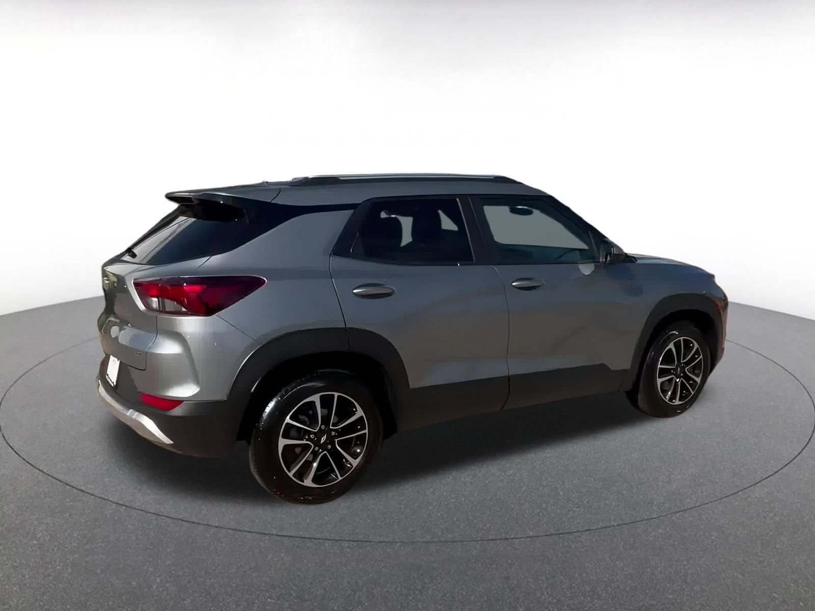 Thumbnail: 2025 Chevrolet TrailBlazer - 14