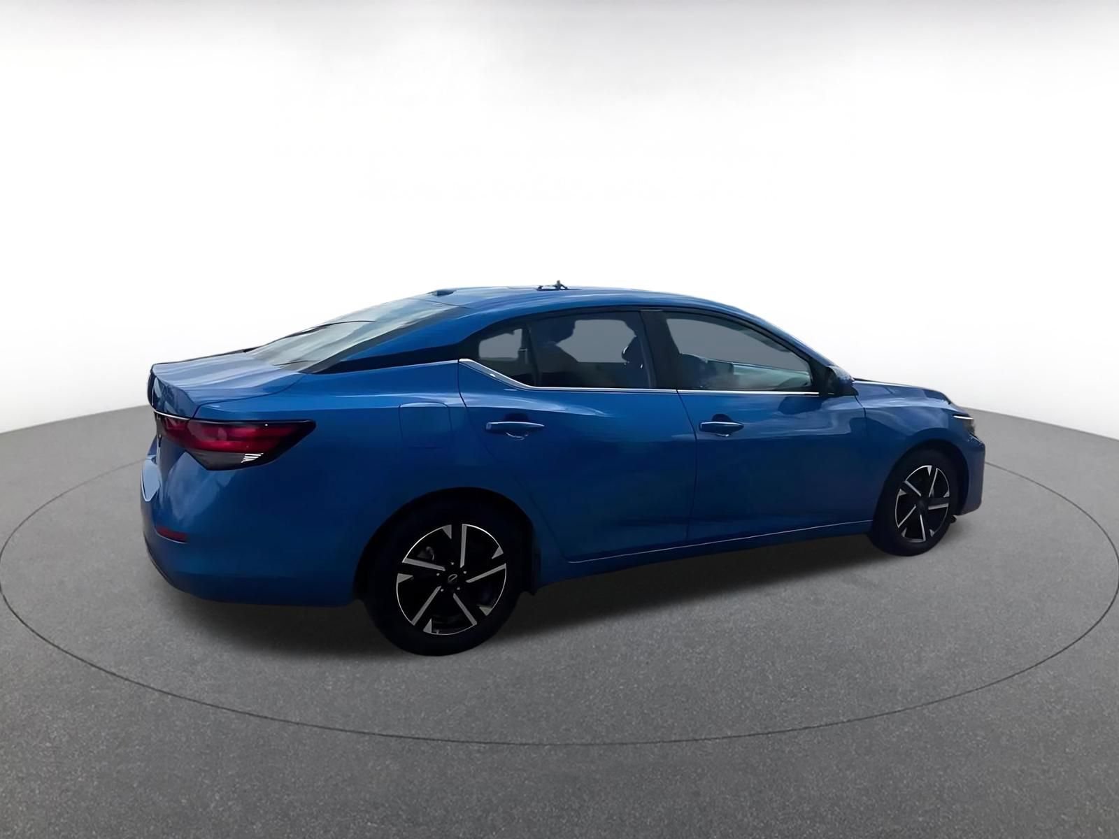 Thumbnail: 2025 Nissan Sentra - 15