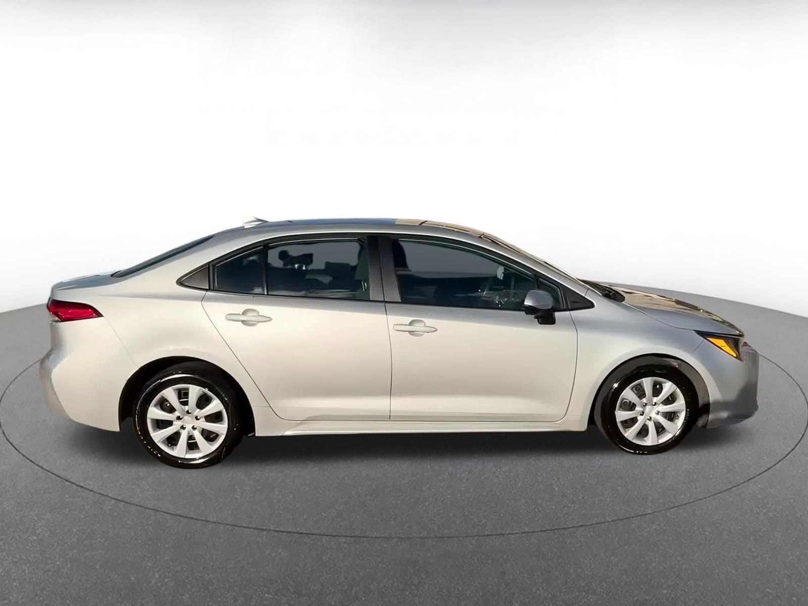 Thumbnail: 2025 Toyota Corolla - 15