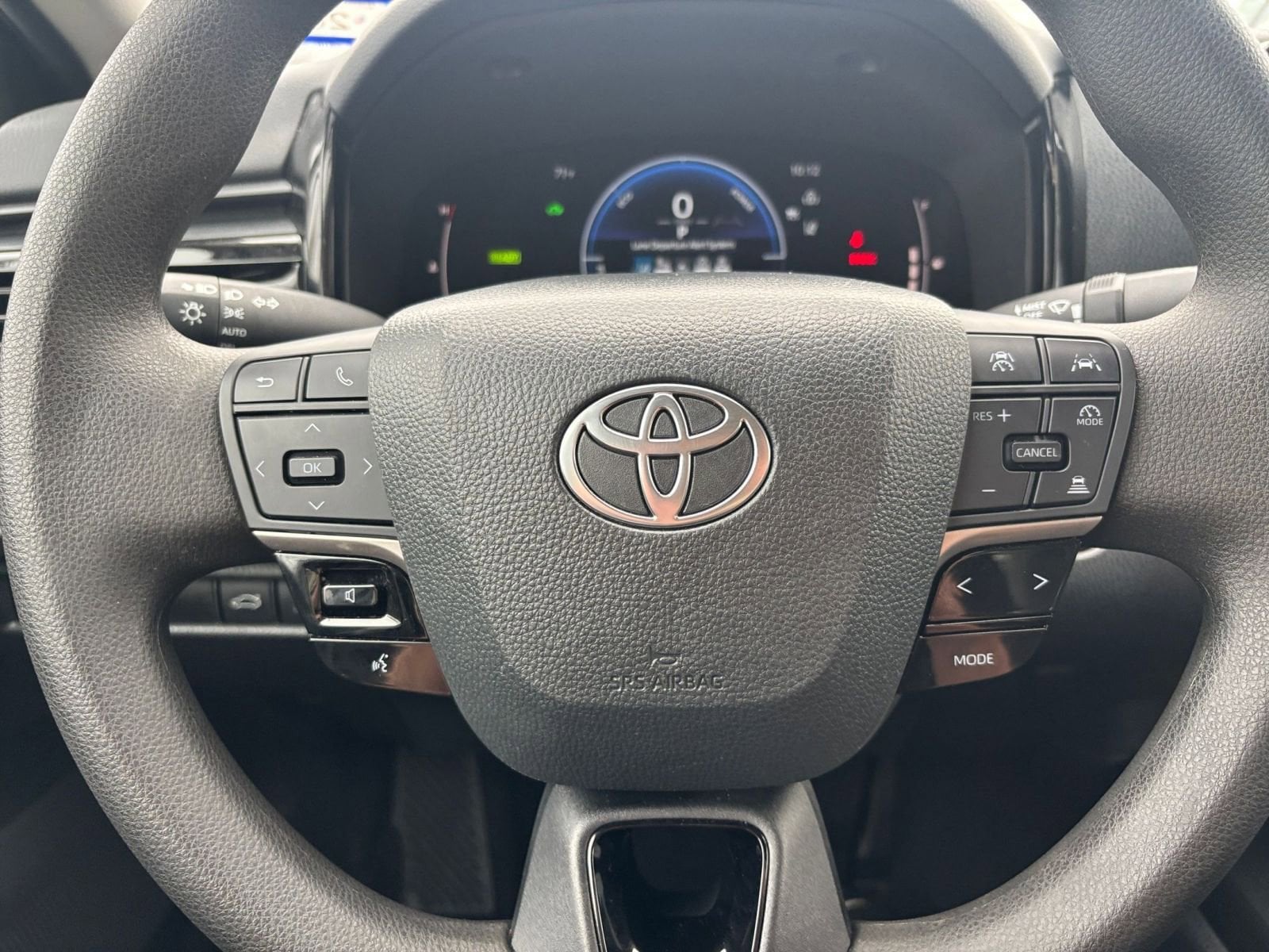 Thumbnail: 2025 Toyota Camry - 27