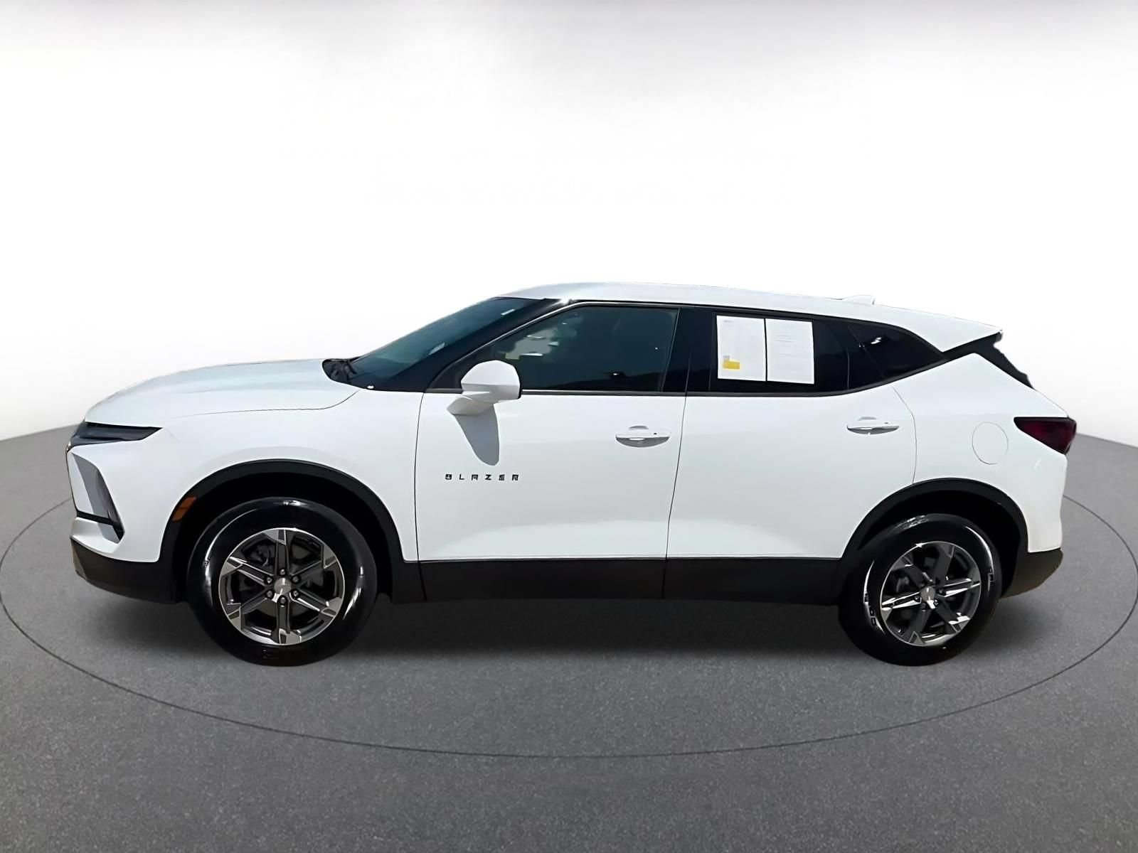 Thumbnail: 2025 Chevrolet Blazer - 9