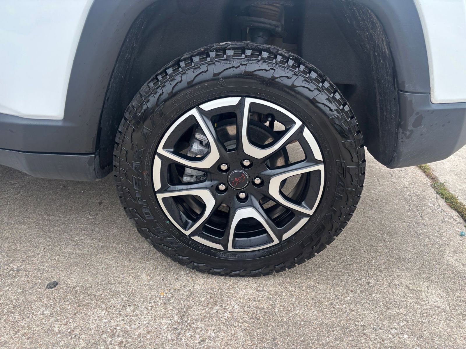 Thumbnail: 2025 Jeep Compass - 27