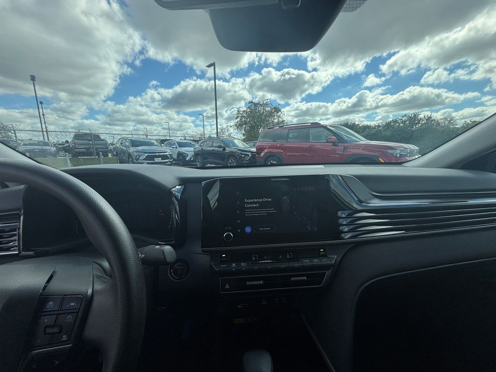 Thumbnail: 2025 Toyota Camry - 31