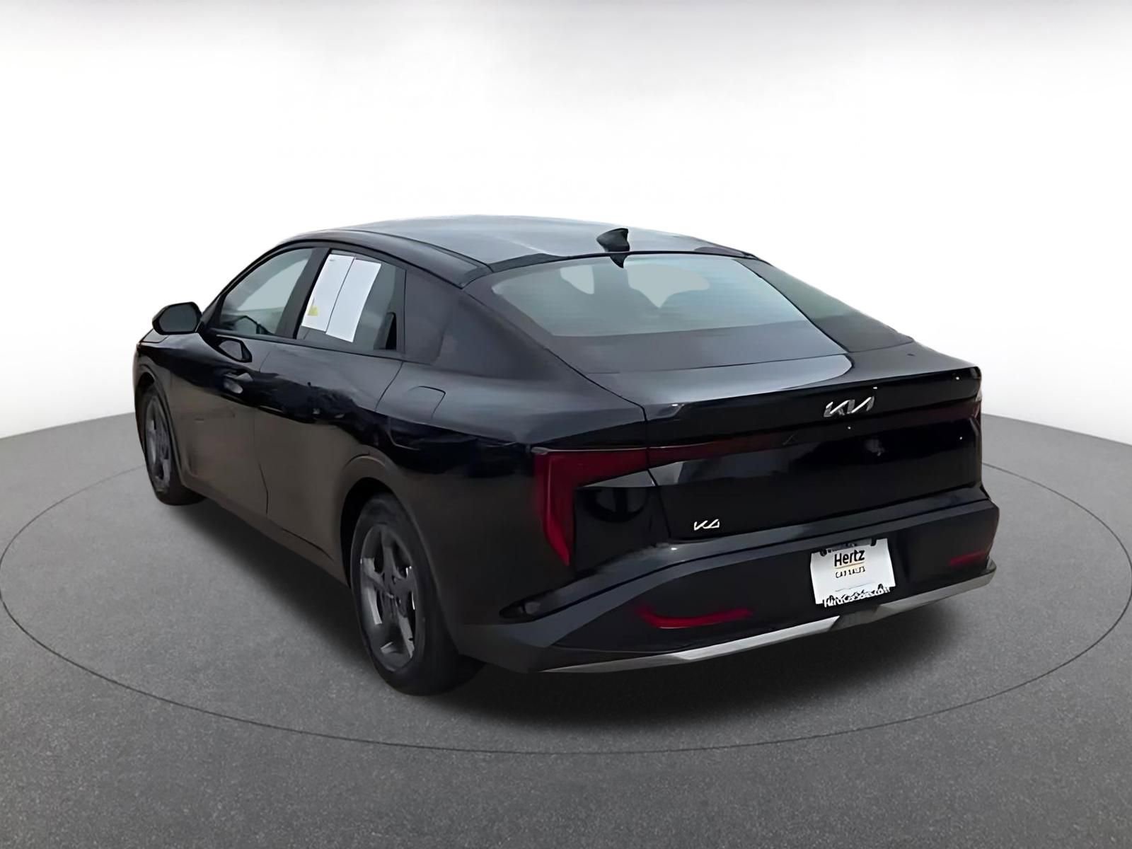 Thumbnail: 2025 Kia K4 - 10