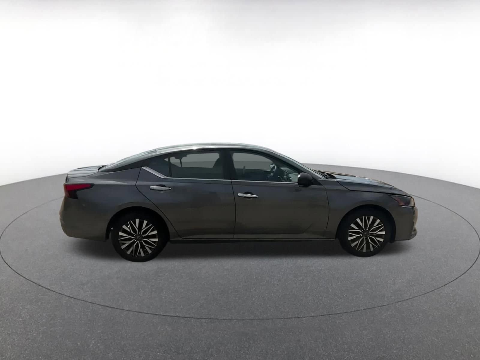 Thumbnail: 2024 Nissan Altima - 13