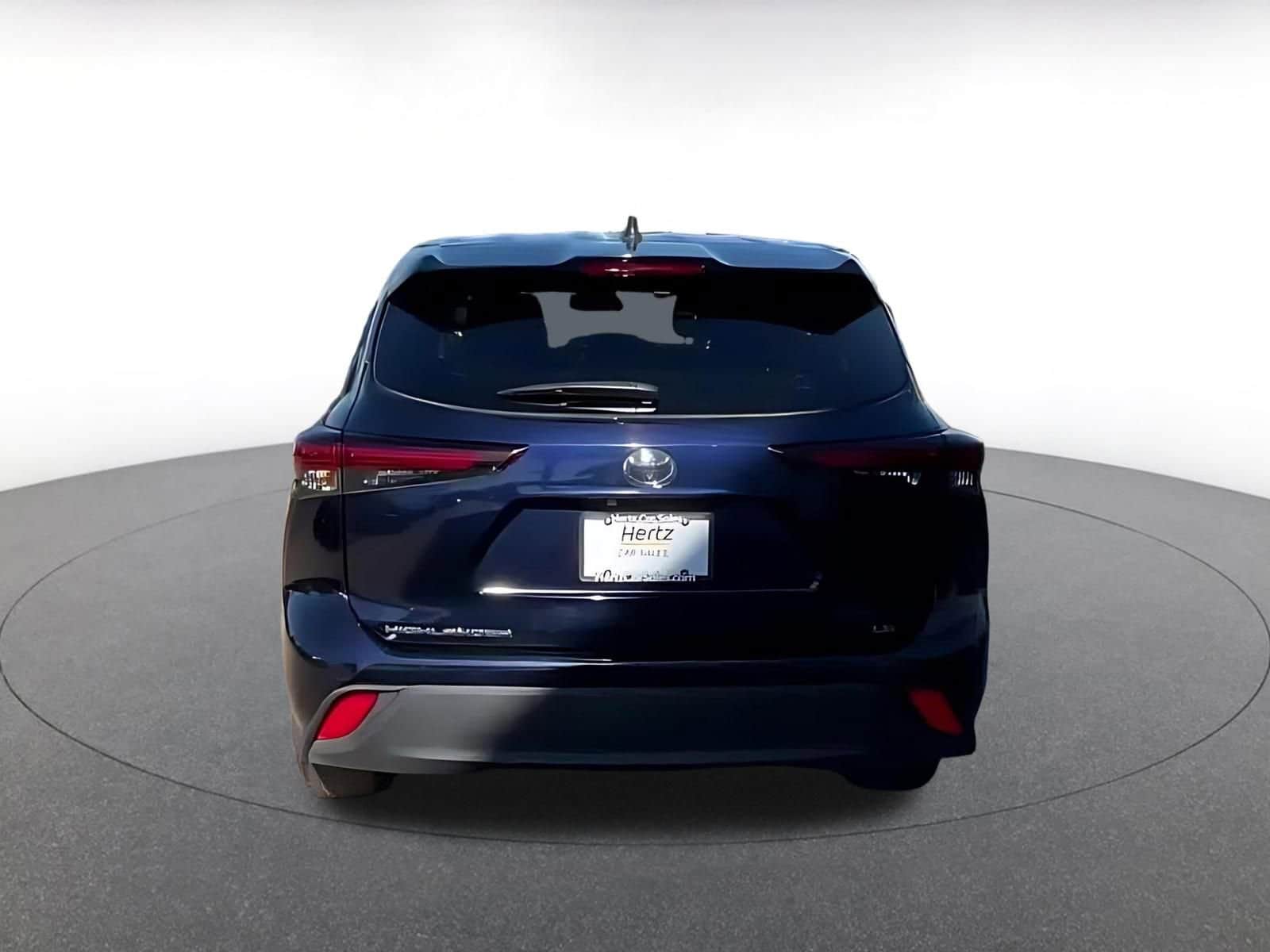 Thumbnail: 2025 Toyota Highlander - 11