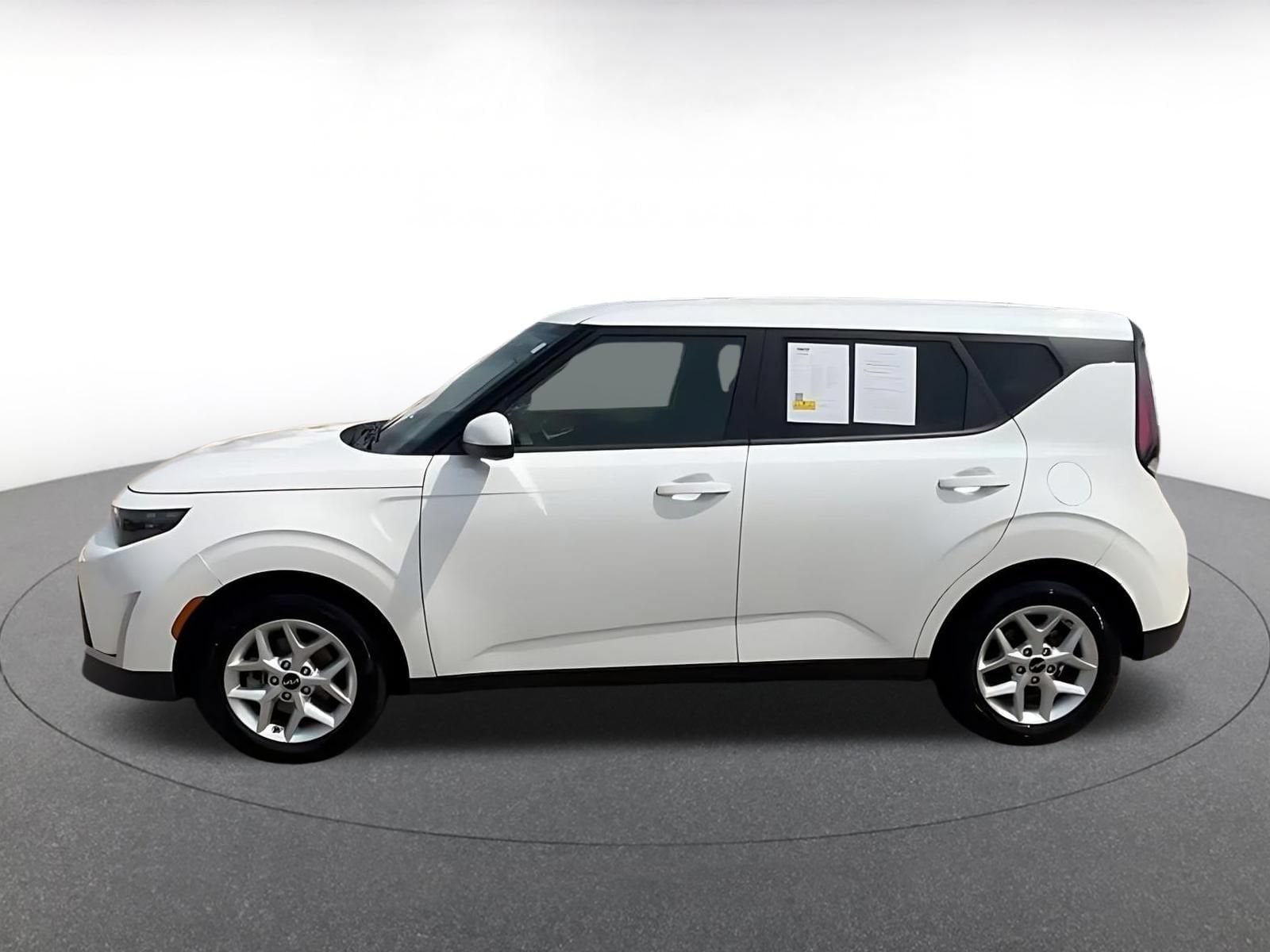Thumbnail: 2025 Kia Soul - 9