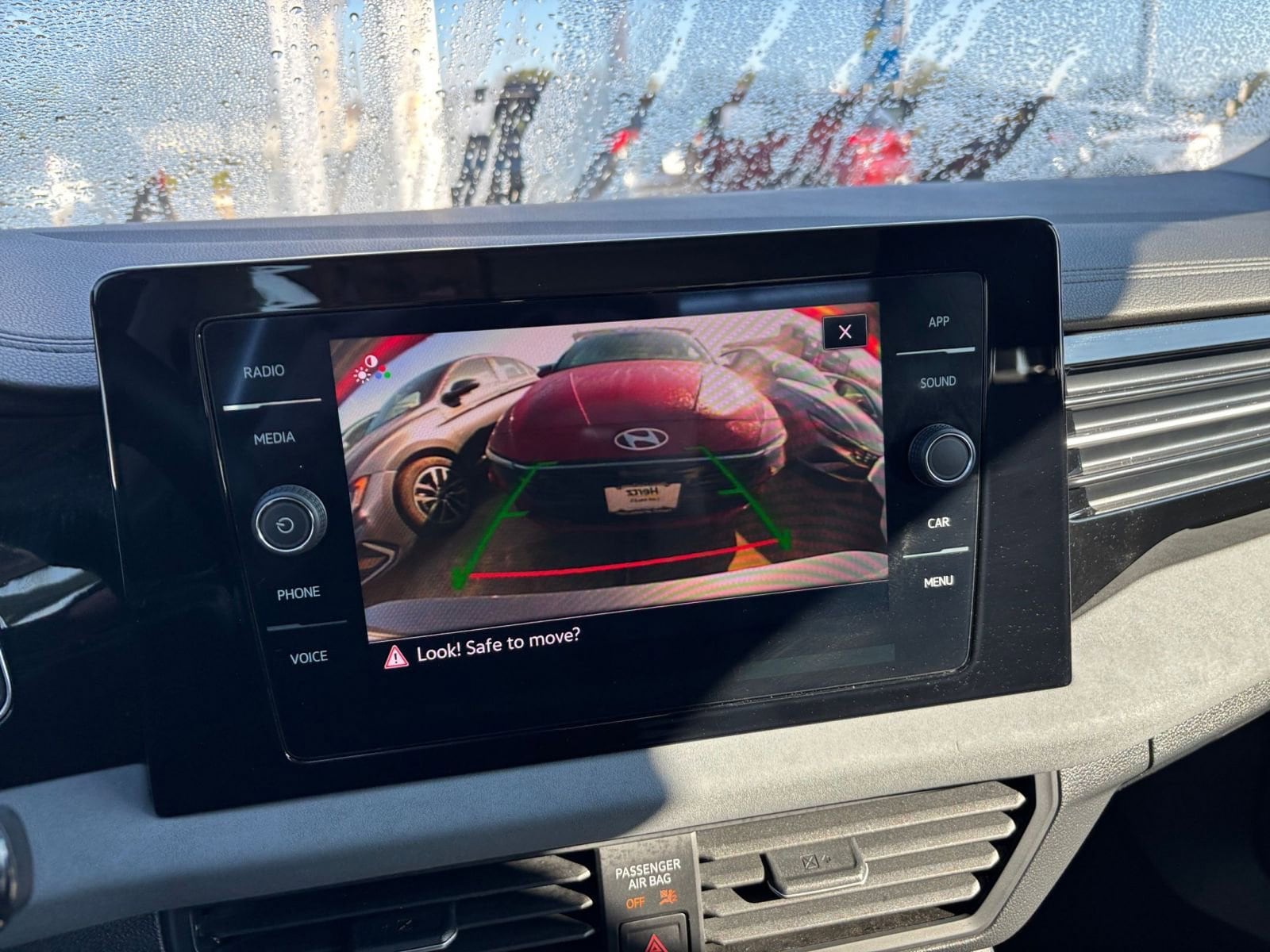 Thumbnail: 2025 Volkswagen Jetta - 17