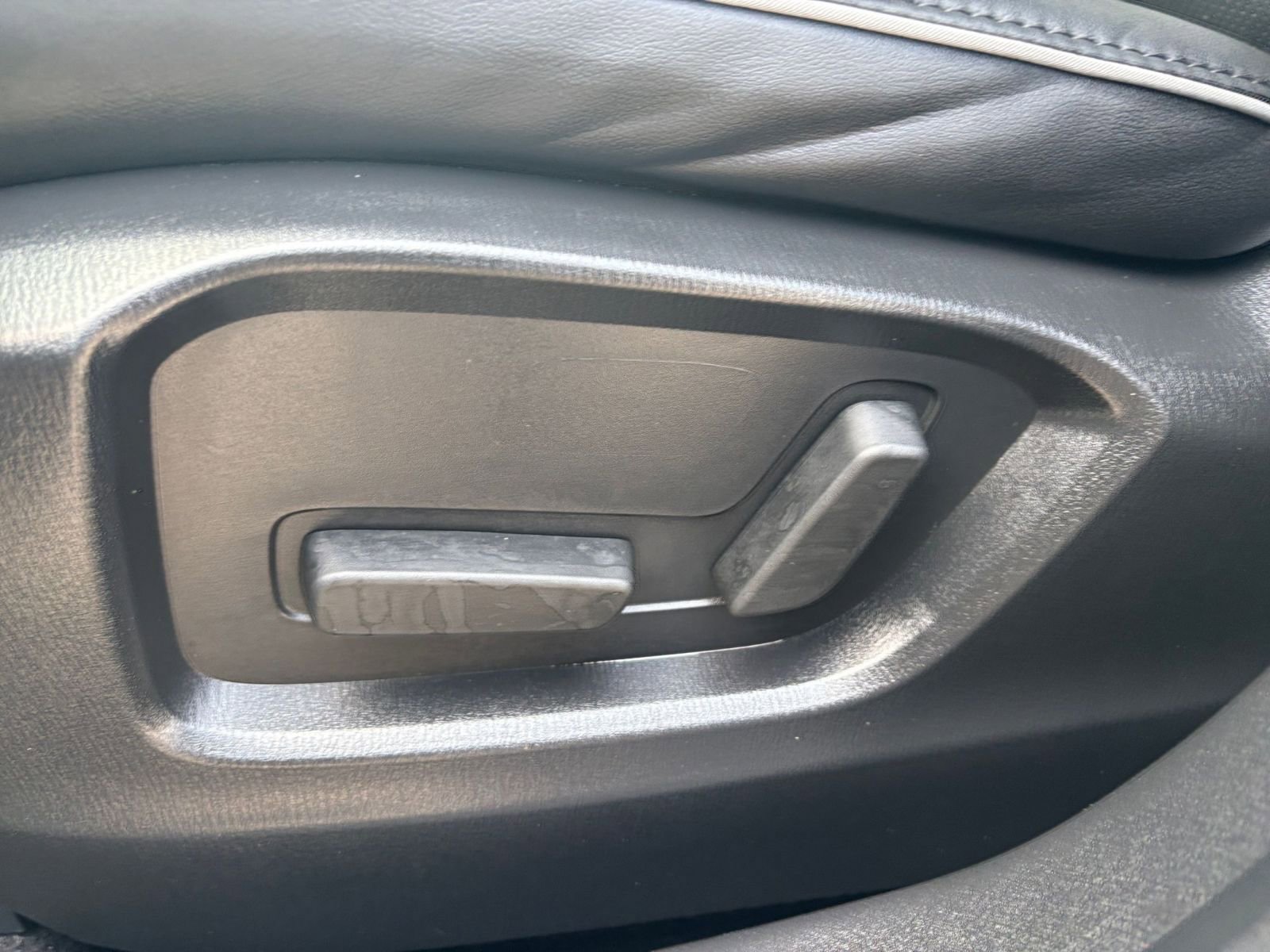 Thumbnail: 2025 Mazda CX-5 - 23