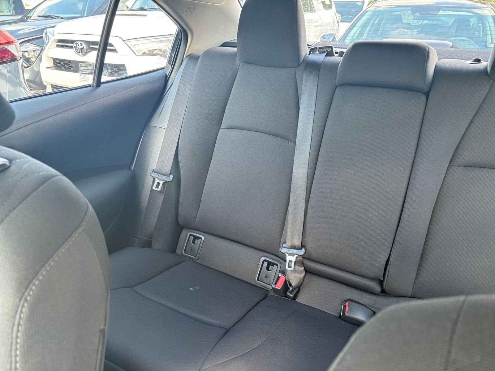 2024 Toyota Corolla LE 32