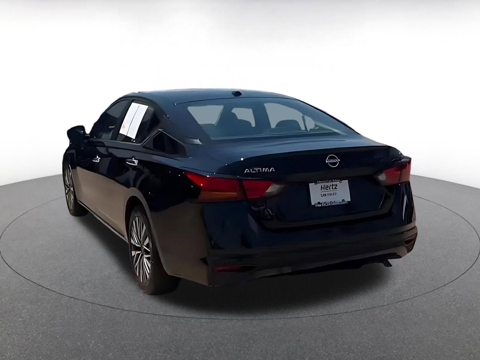 Thumbnail: 2025 Nissan Altima - 15