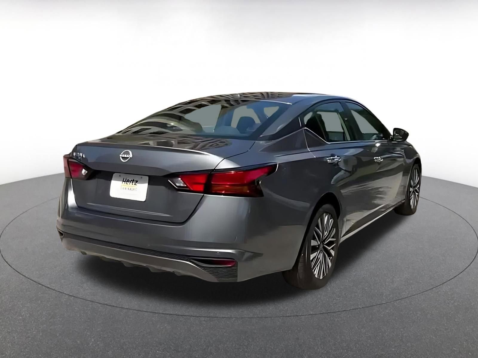 Thumbnail: 2025 Nissan Altima - 12