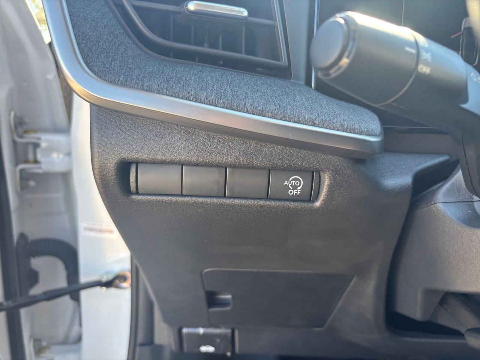 Thumbnail: 2025 Nissan Kicks - 32