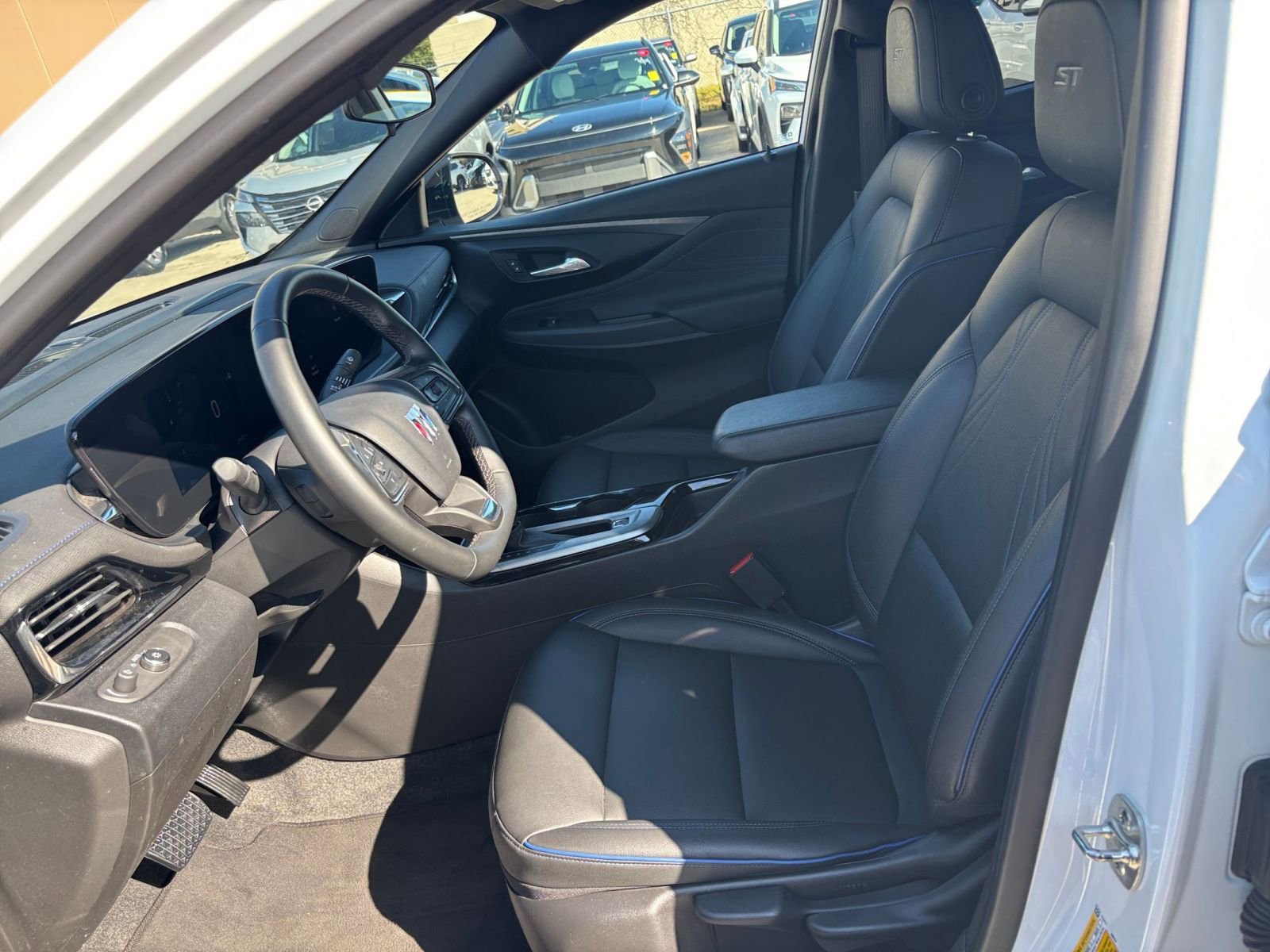 Thumbnail: 2025 Buick Envista - 25