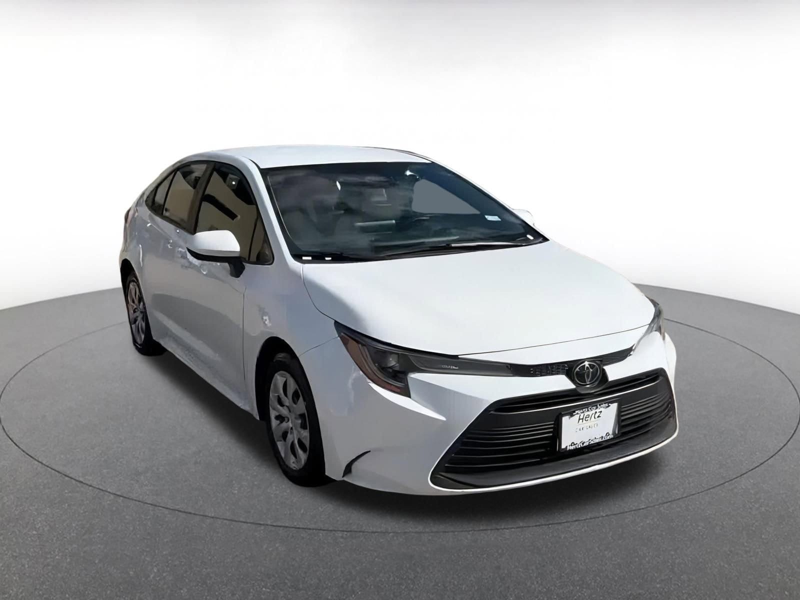 Thumbnail: 2025 Toyota Corolla - 3