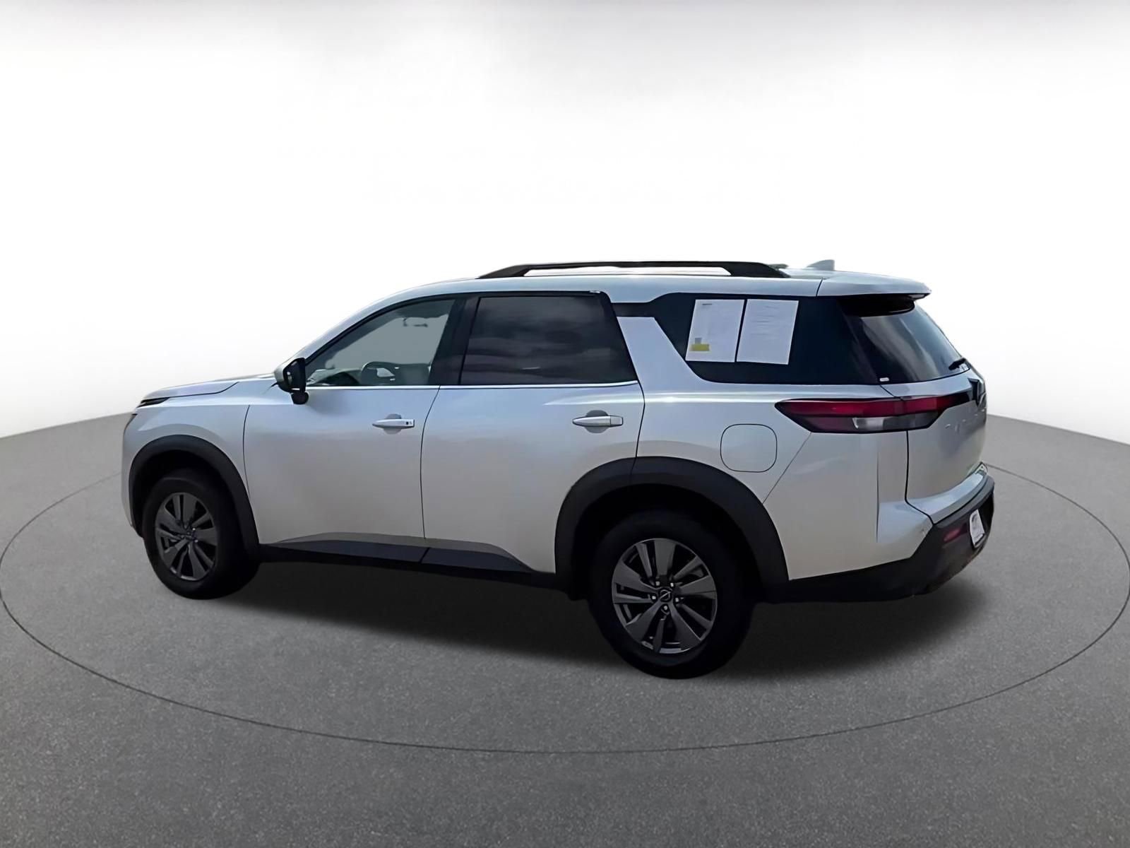 Thumbnail: 2025 Nissan Pathfinder - 10