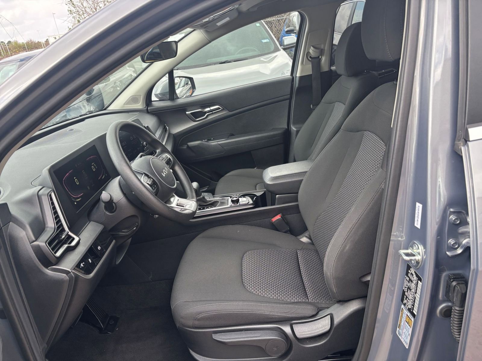 Thumbnail: 2025 Kia Sportage - 24