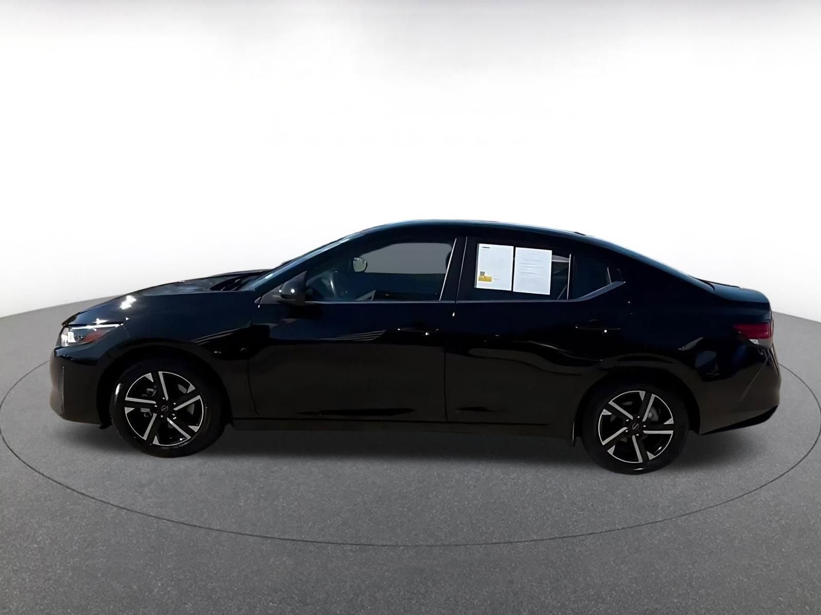 Thumbnail: 2025 Nissan Sentra - 7