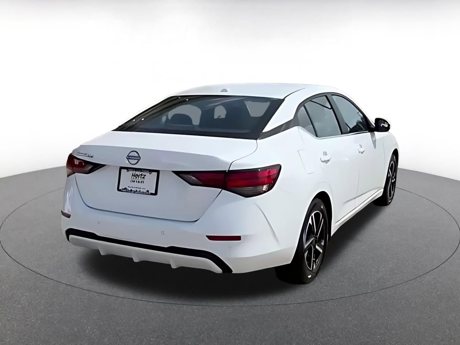 Thumbnail: 2025 Nissan Sentra - 16