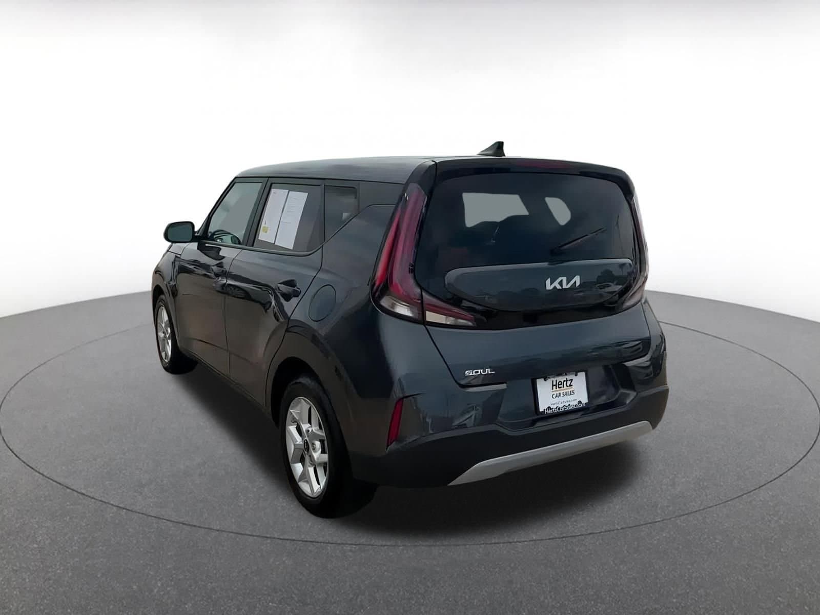 2023 Kia Soul LX 9
