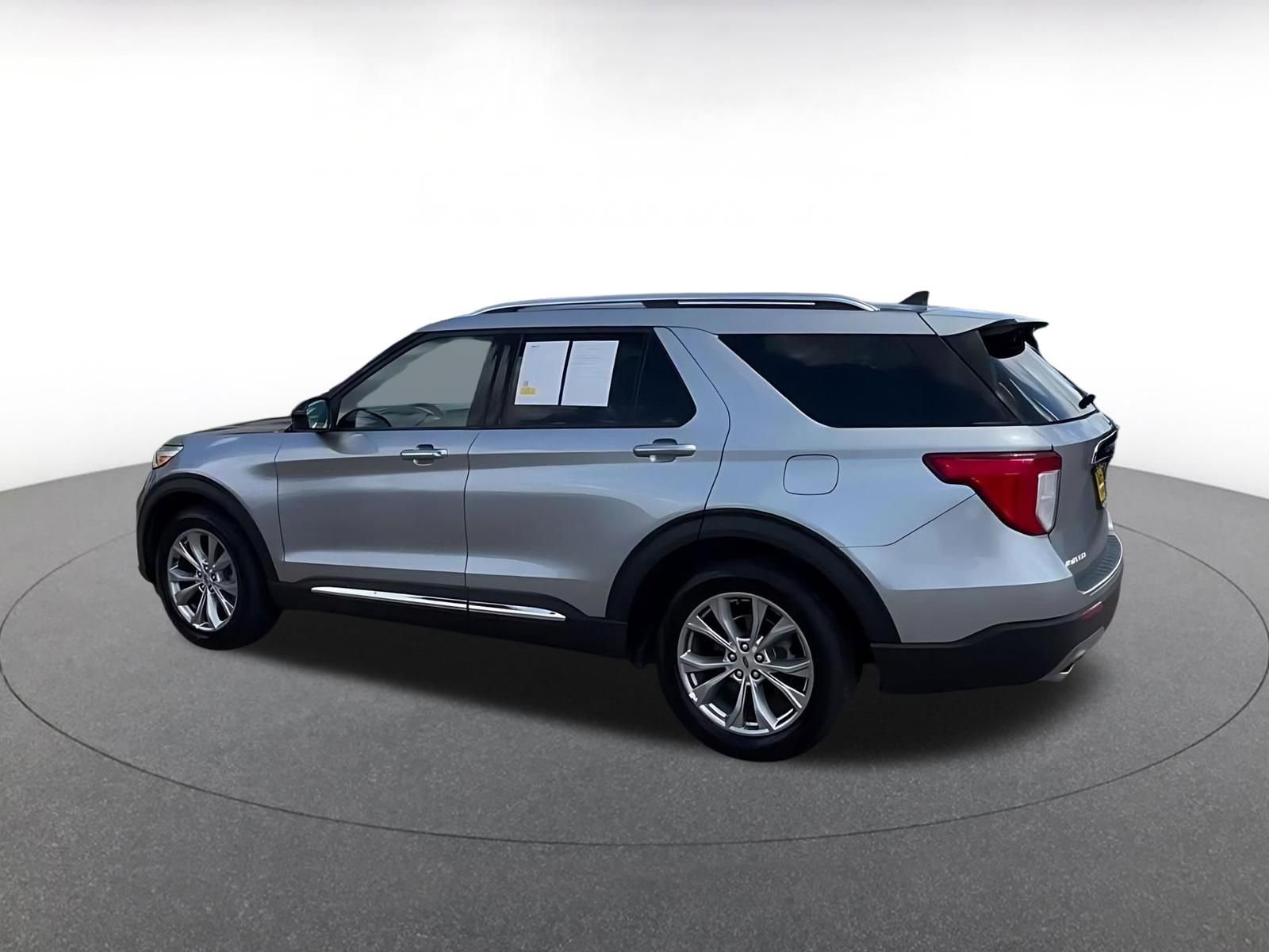 Thumbnail: 2024 Ford Explorer - 4