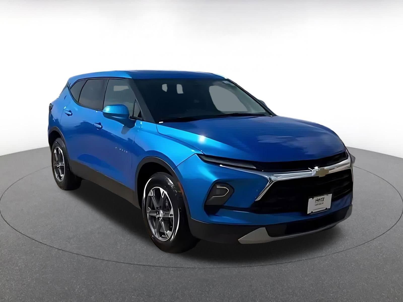 Thumbnail: 2025 Chevrolet Blazer - 3