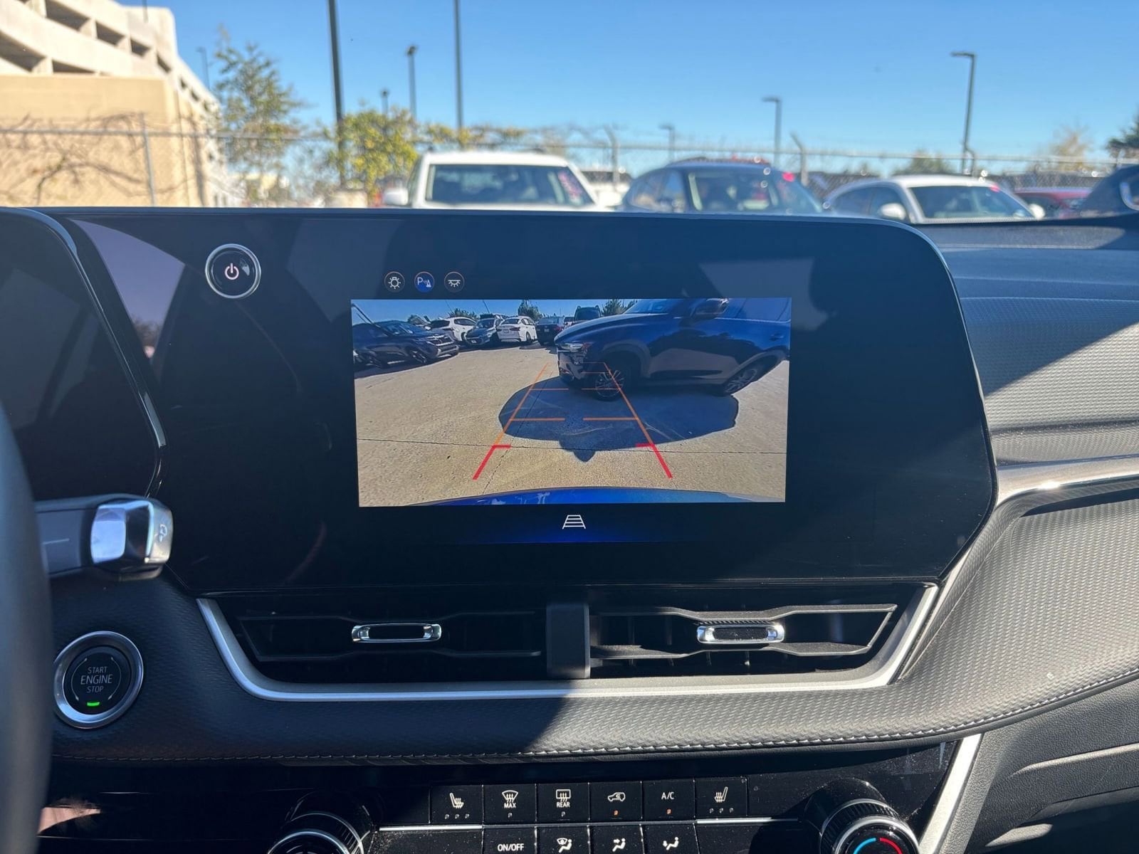 Thumbnail: 2025 Chevrolet Equinox - 17