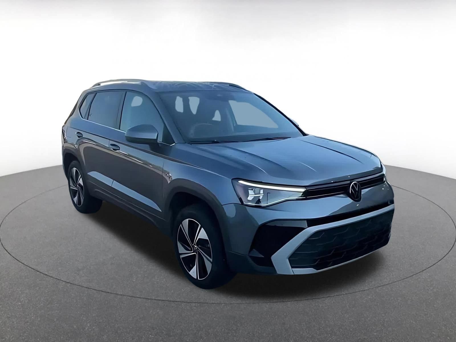 Thumbnail: 2026 Volkswagen Taos - 3